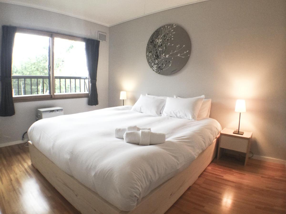 Annupuri Lodge At Нісеко Номер фото
